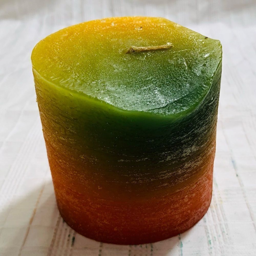 Handcrafted Timber Scented Candle (Orange/Green)‎ - Picture 5 of 11